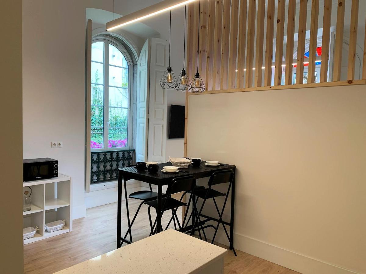 Apartamento Duplex Planta Baja Con Aparcamiento Gratuito En Palacio De Mijares Apartment Llanes Exterior photo